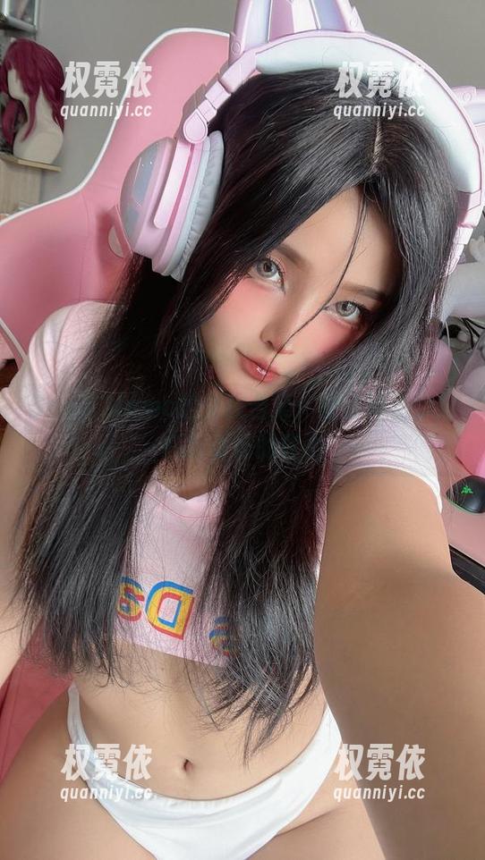 Sayo Momo的女孩合集：分分钟让你黏在屏幕前的理由